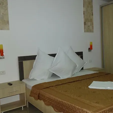 Casa Borbel Gratiela 3*